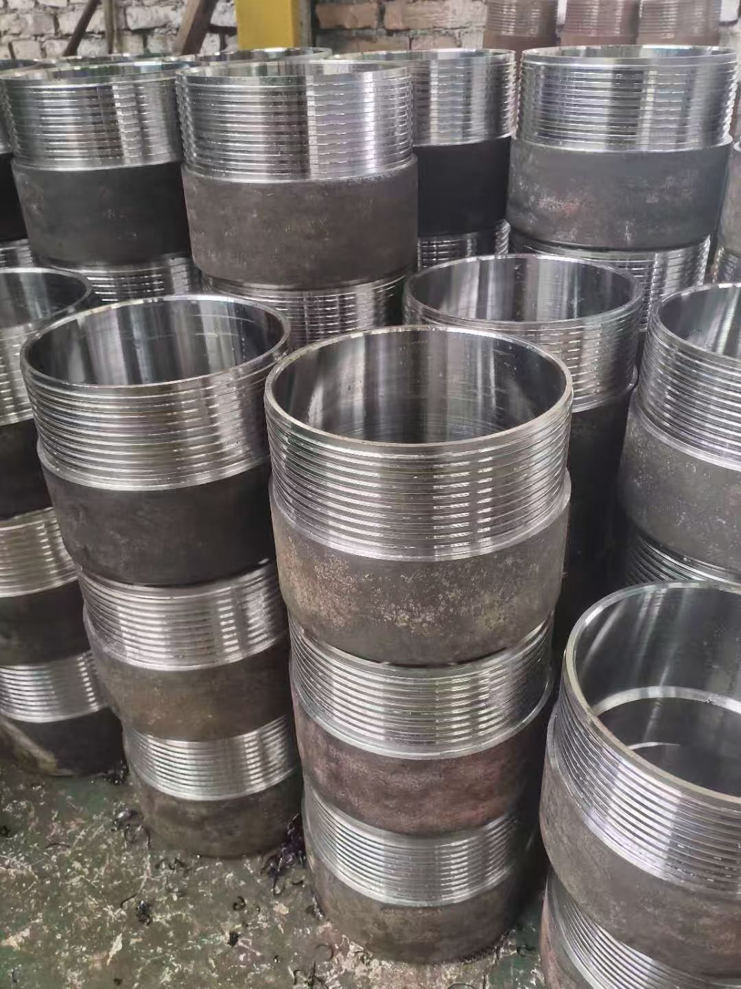 管靴